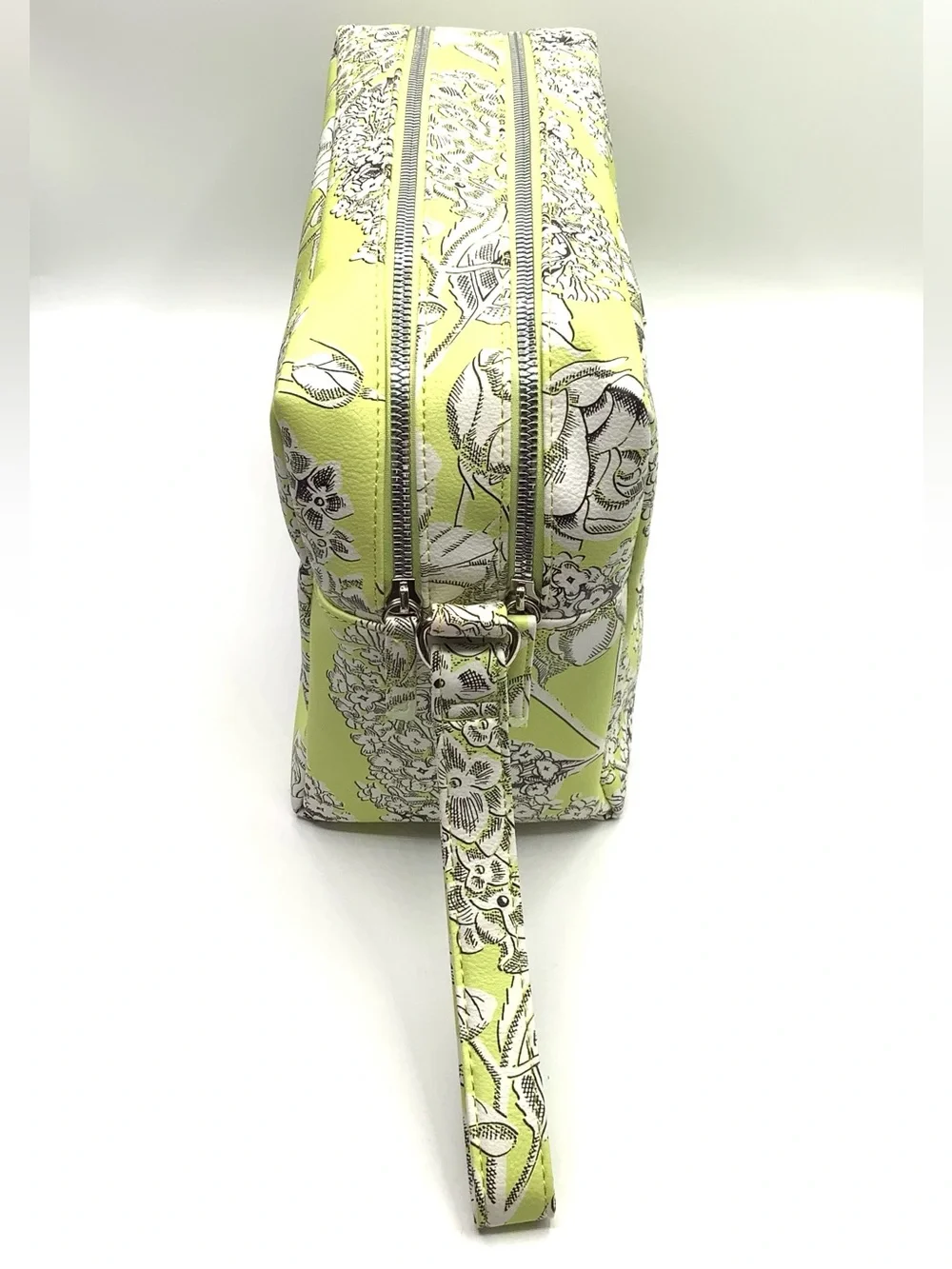 Betsey Johnson Lime Green Floral Cosmetic Bag with Wristlet Strap - NWOT